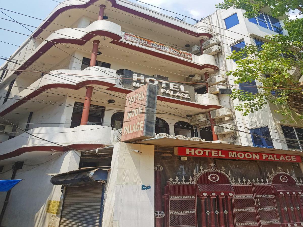 Oyo 30288 Hotel Moon Palace Lakhnau Kültér fotó